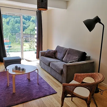 2 Pieces Avec Jardin Et Parking, Proche Thermes Et - Fr-1-858-18 Mont-Dore