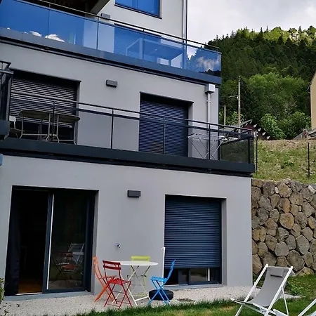 2 Pieces Avec Jardin Et Parking, Proche Thermes Et - Fr-1-858-18 Mont-Dore